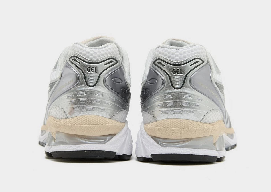 Kayano 14⚪️